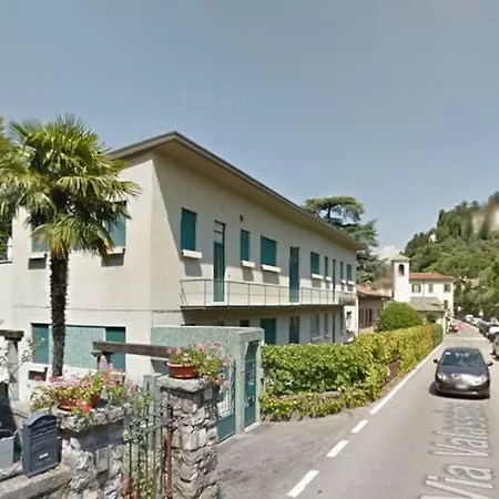 Park With Free Parking *