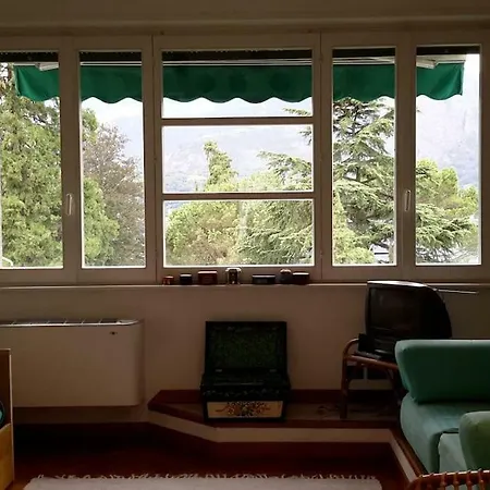 Park With Free Parking Apartman *