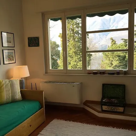 Park With Free Parking Daire *