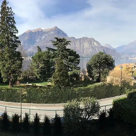 Park With Free Parking 贝拉焦
